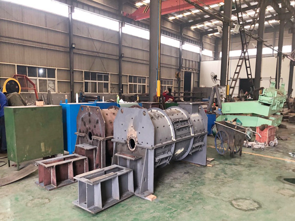 強(qiáng)力混合機(jī)的組成裝置有哪些？